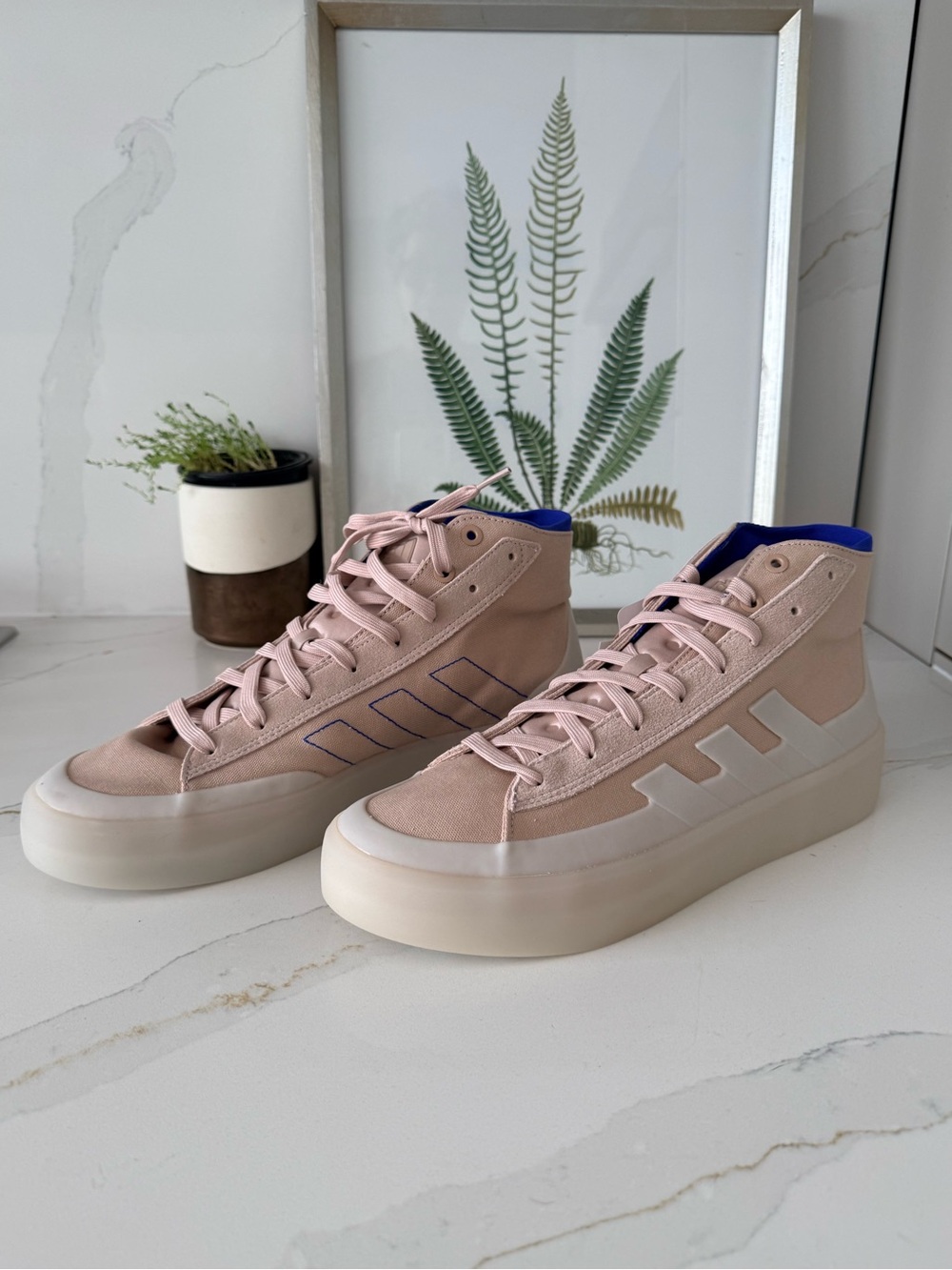 Adidas ZNSORED HI HP9821 High Top Sneakers Blush Pink Blue Size 10.5 NWT